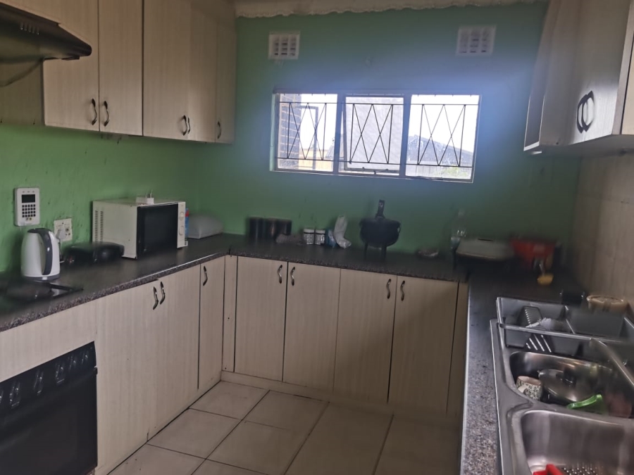 3 Bedroom Property for Sale in Algoa Park Eastern Cape